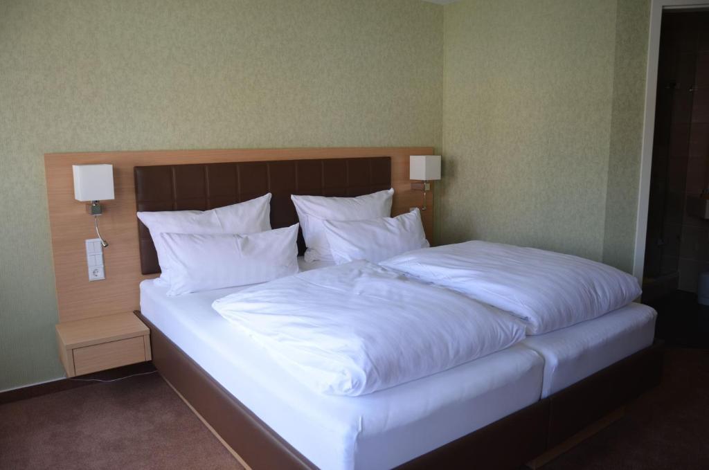 Hotel Ortel Gmbh Besigheim Pokój zdjęcie